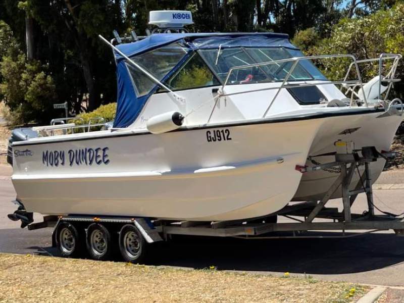 Shark Cat 23 Genuine Bruce Harris 23 foot shark cat