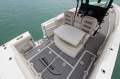 Boston Whaler 330 Outrage Centre Console