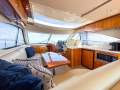Riviera 4400 Sport Yacht