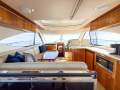 Riviera 4400 Sport Yacht