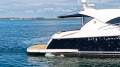 Riviera 4400 Sport Yacht