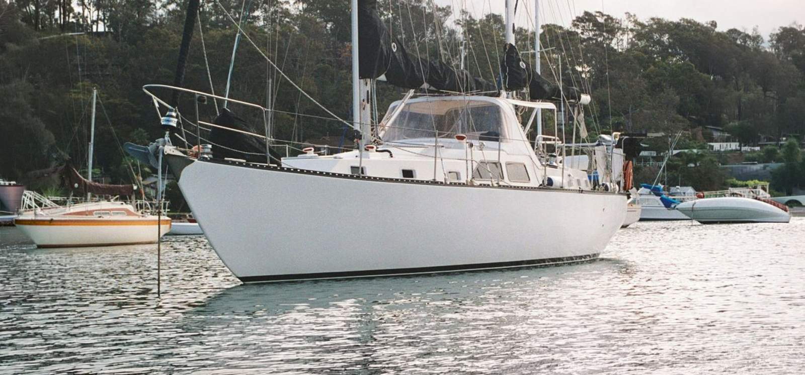 Bruce Roberts Mauritius 45 Centre Cockpit