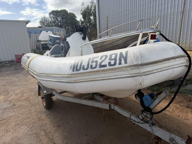 Zodiac Yachtline 340