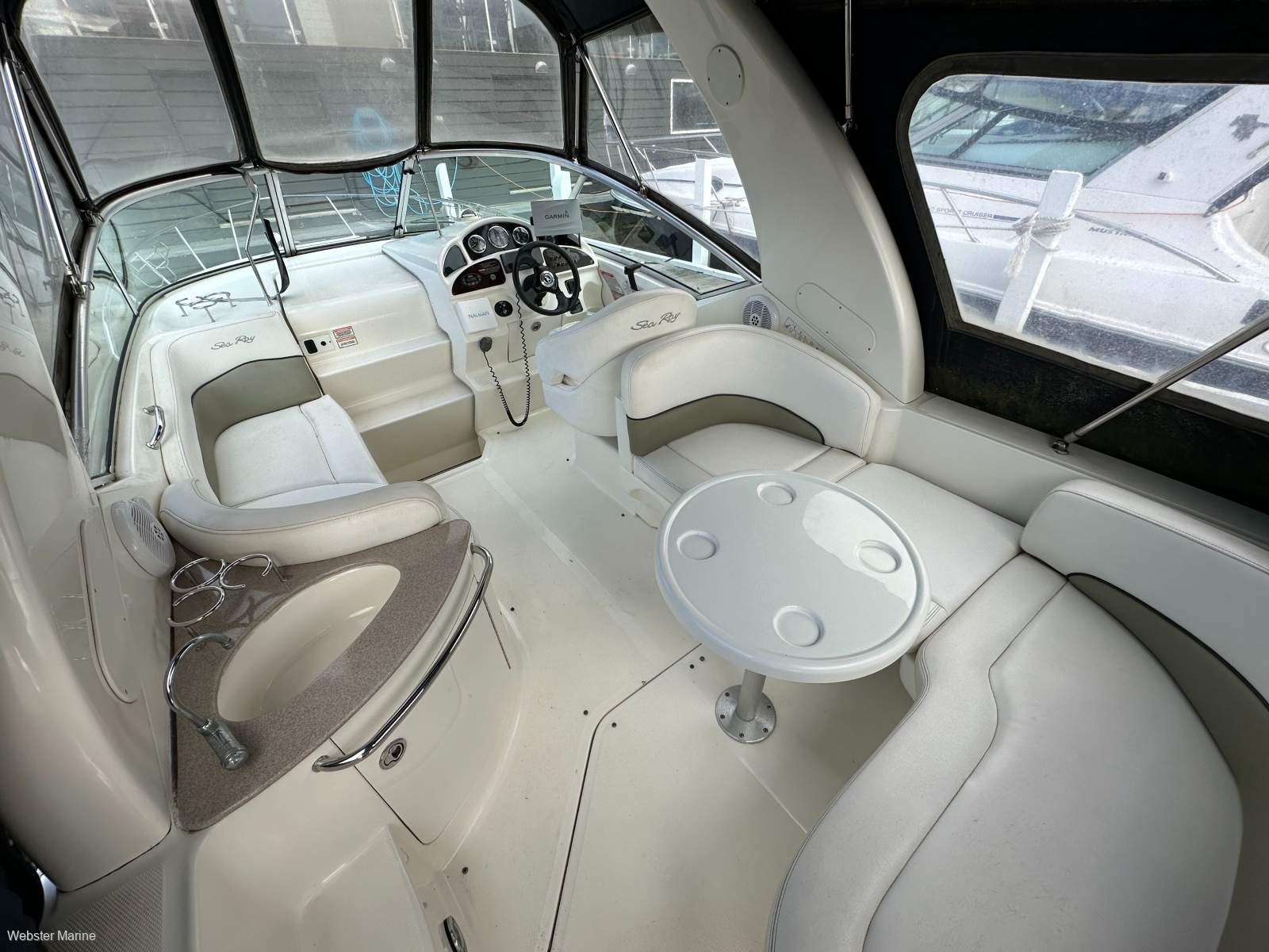 Sea Ray 275 Sundancer