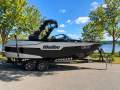 Malibu M220