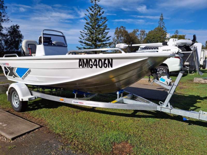 Quintrex 400 Explorer Trophy 2024 side console model in excellent condition