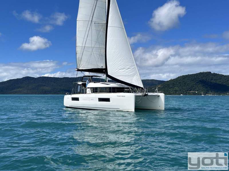 Lagoon 40