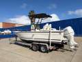 Robalo 2120 WA