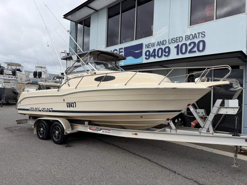 CruiseCraft Outsider 685 *** GREAT VALUE***