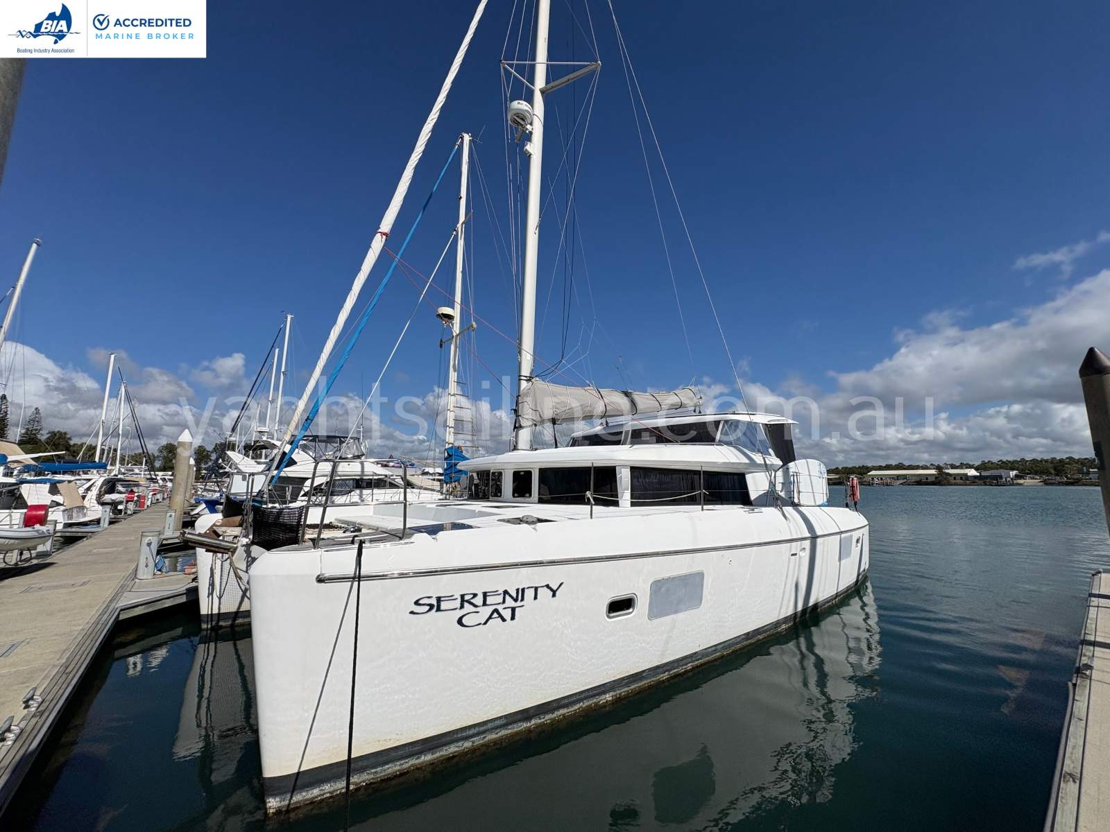 Lagoon 420 Owners Version