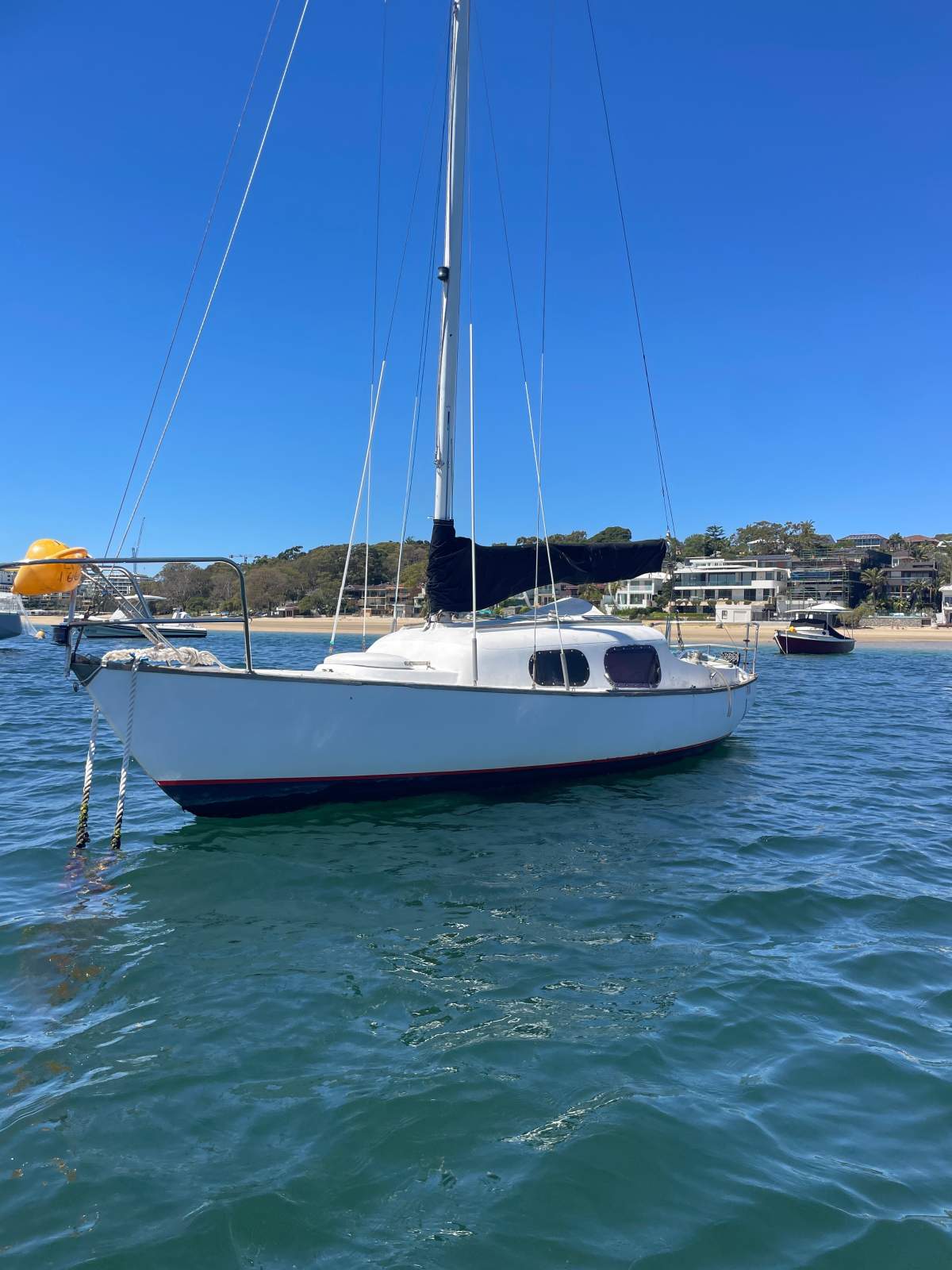 Mooring minder in Port Hacking
