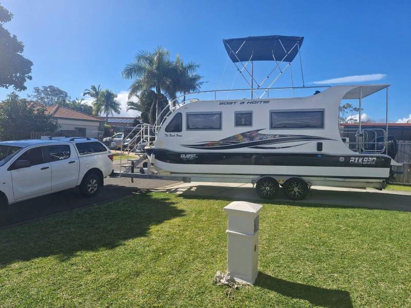 Boat-A-Home Quest 7.6m Near new condition