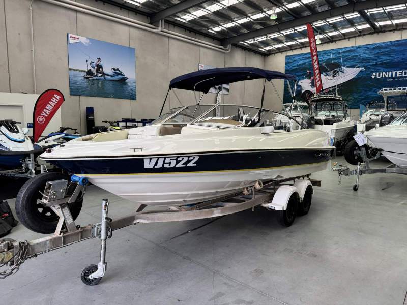 Regal 1800 Bowrider