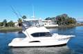 Riviera 3350 Flybridge