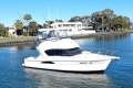Riviera 3350 Flybridge