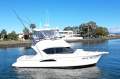 Riviera 3350 Flybridge