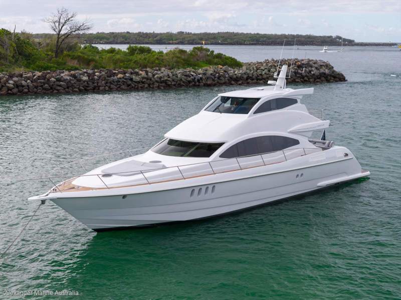 Warren 87 Skylounge Motor Yacht