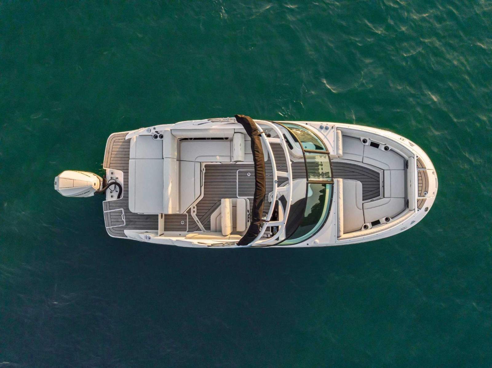 Sea Ray 230 SDX OB