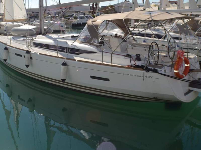 Jeanneau Sun Odyssey 439, built 2014