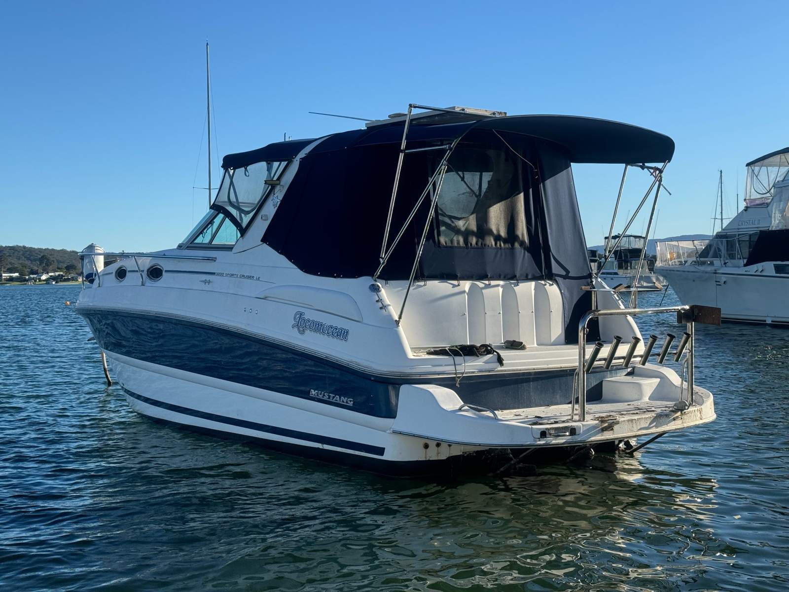 Mustang 3200 Sportscruiser Bow Thruster
