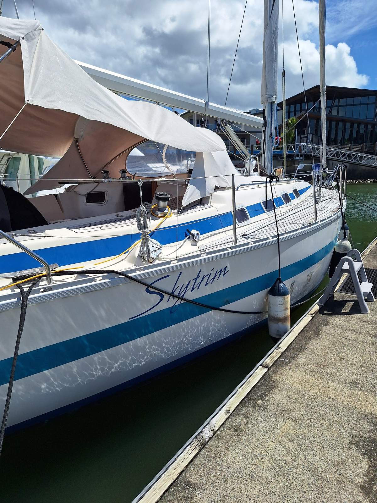 Bavaria 40