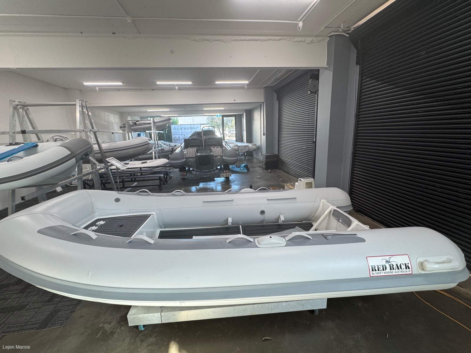 Redback Inflatable 310 Deluxe