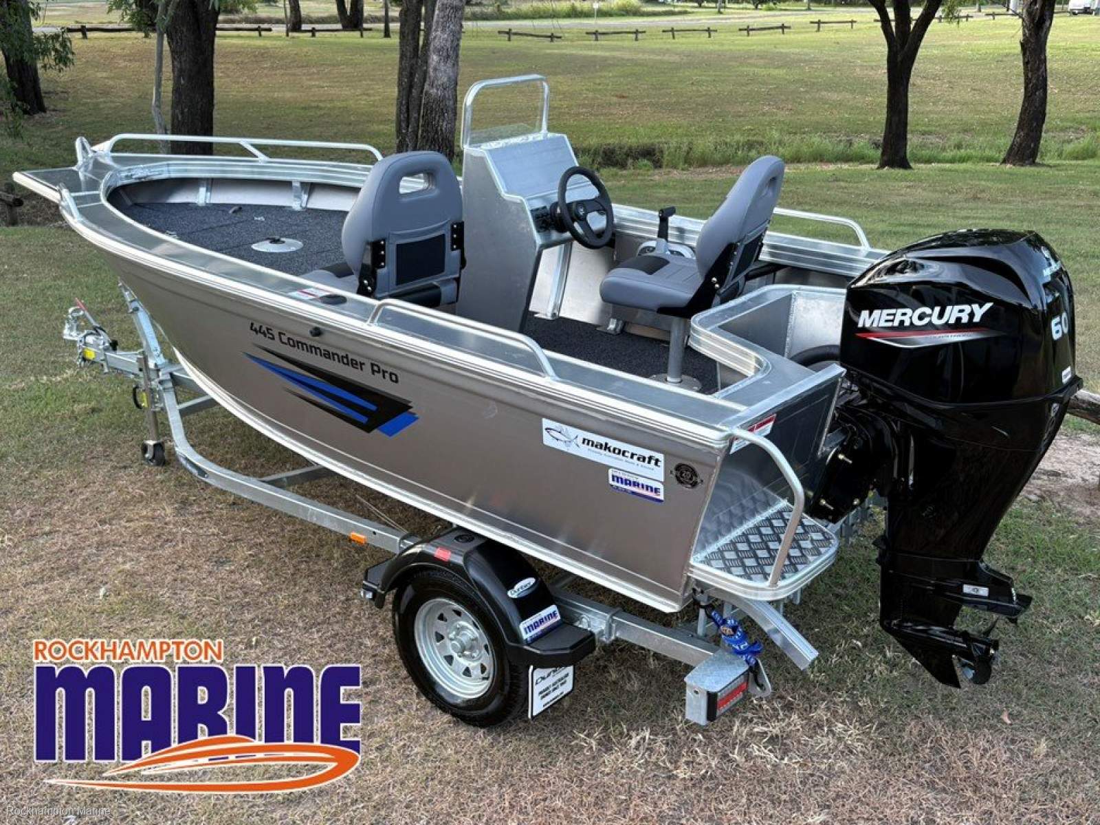 Makocraft 445 Commander Pro Side Console LIMITED TIME ONLY!! BOAT PACKAGE!