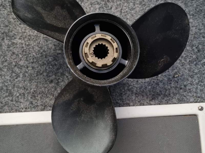 MERCURY/QUICKSILVER PROPELLER