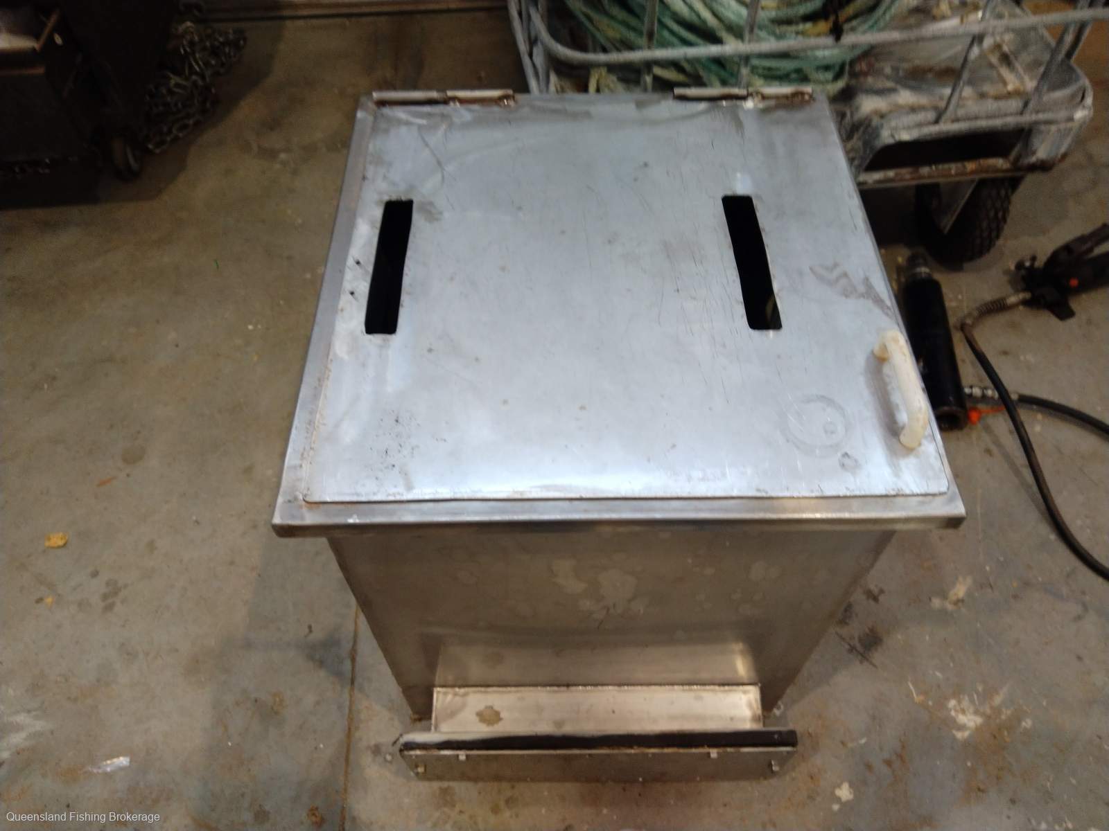 KC041 Electric Cooker