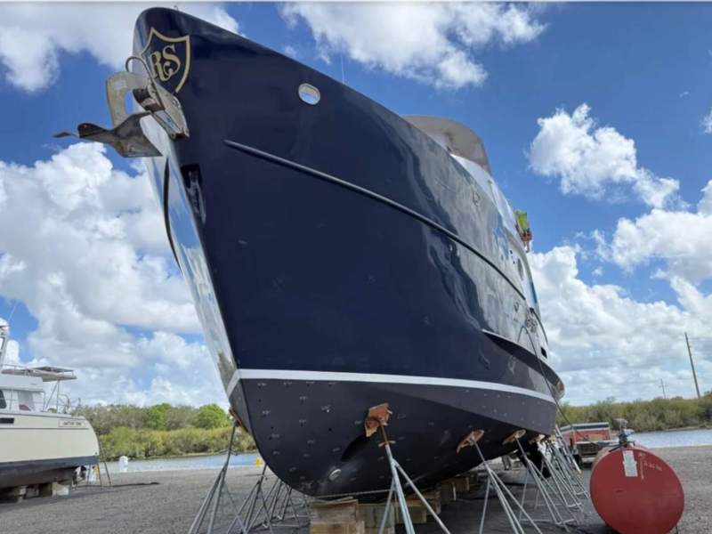 Real Ships Islander 61