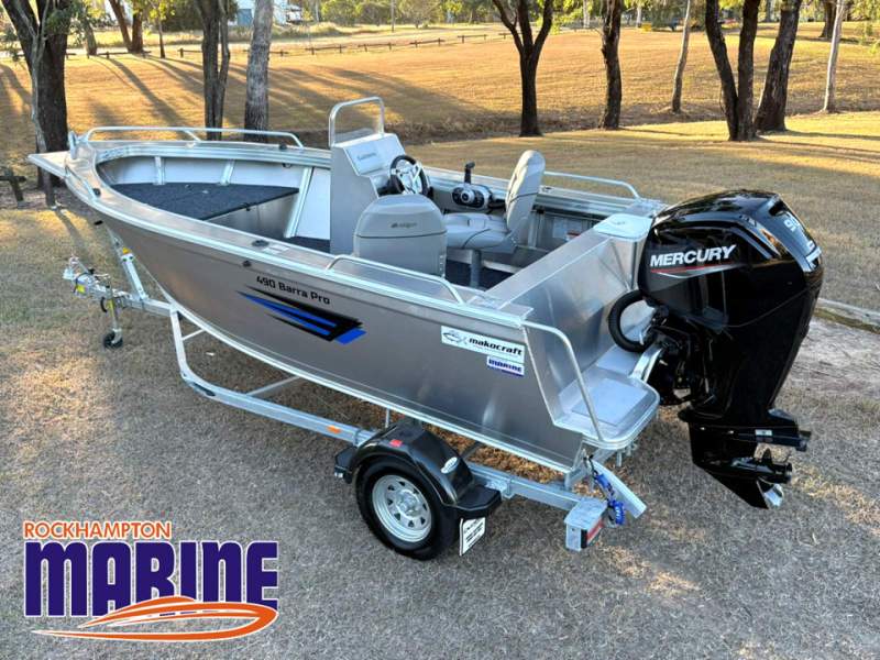 Makocraft 490 Barra Pro Side Console BOAT PACKAGE ON SALE NOW FOR A LIMITED TIME ONLY!!