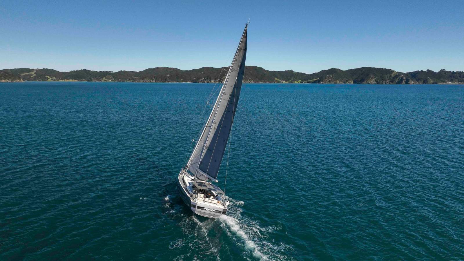 Beneteau Oceanis 62
