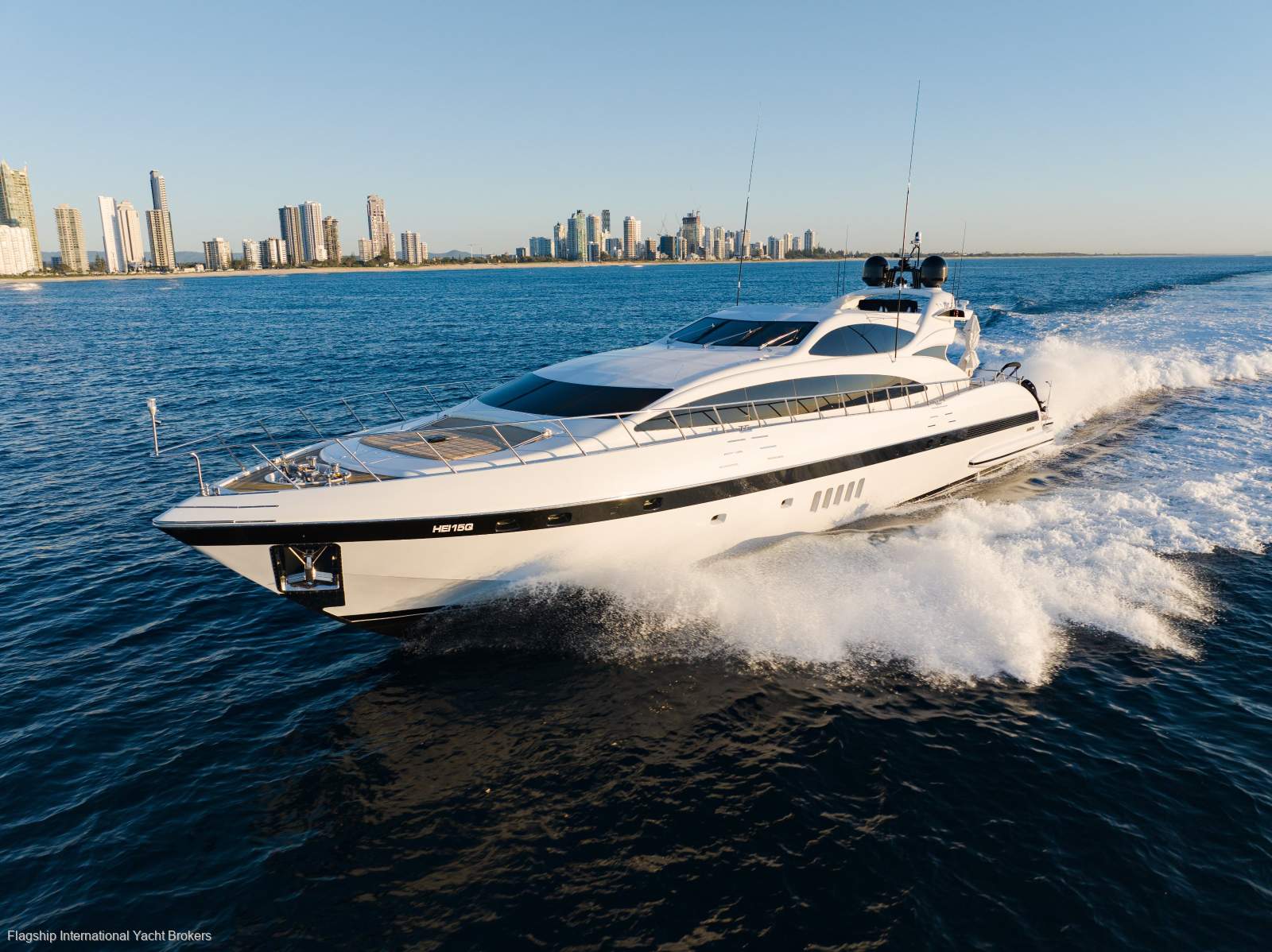 Mangusta 105