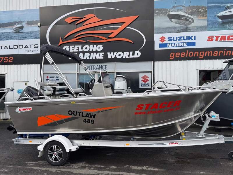 Stacer 489 Outlaw Centre Console