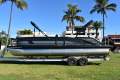 New Bennington Pontoon Boat 26 M