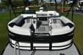 New Bennington Pontoon Boat 24 M