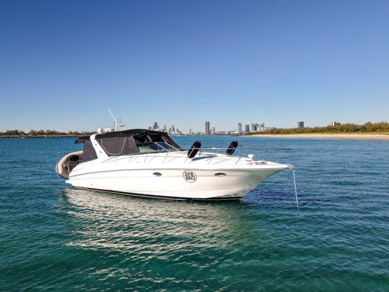 Riviera M370 Sports Cruiser