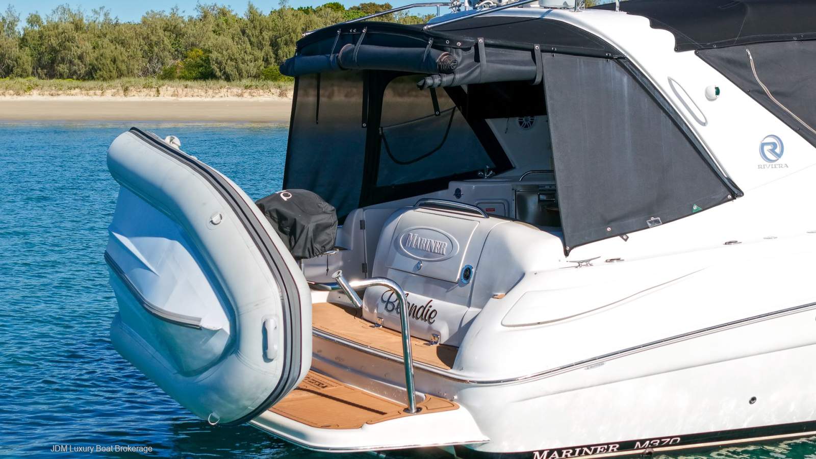 Riviera M370 Sports Cruiser