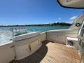 Genesis 400 Flybridge