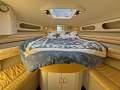 Genesis 400 Flybridge
