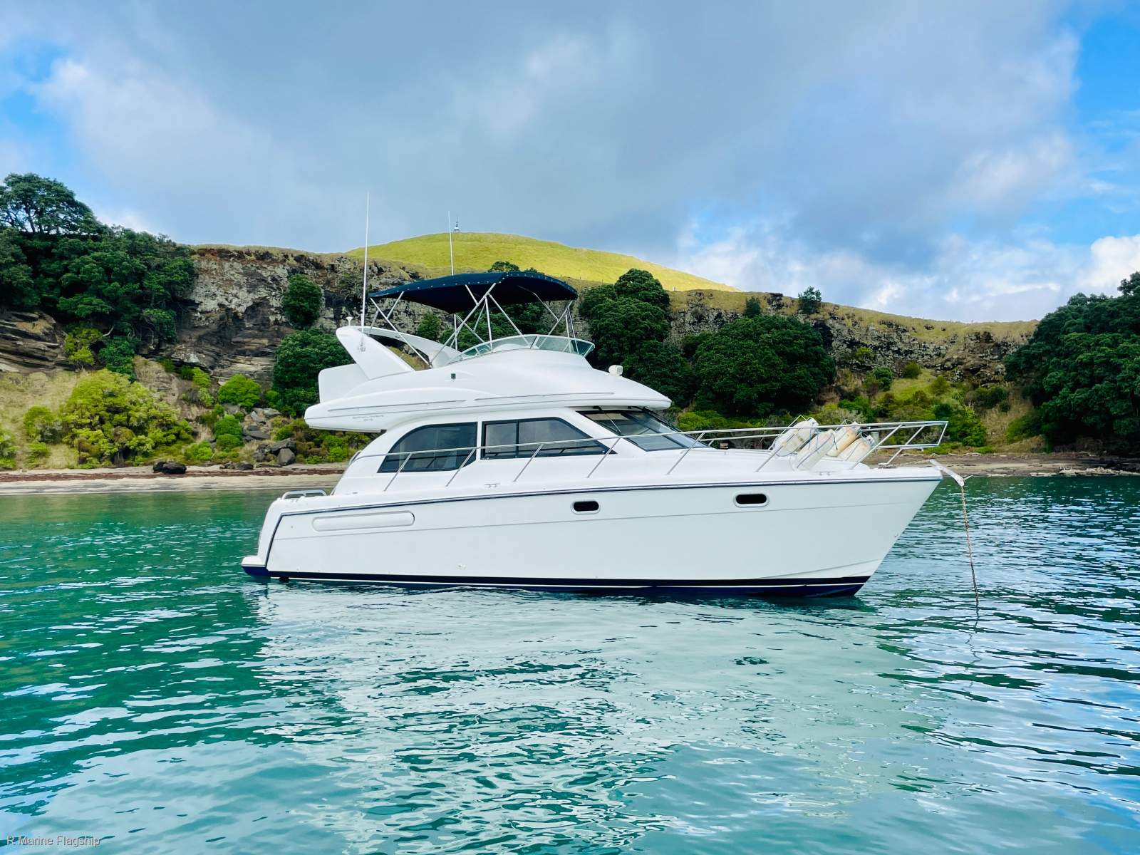 Bayliner 3488 Command Bridge MotorYacht