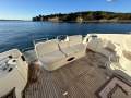 Azimut 46