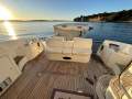 Azimut 46