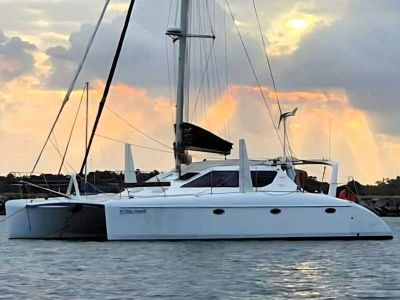 Schionning Wilderness 1100 - *Re-powered *New Drives *New Sails