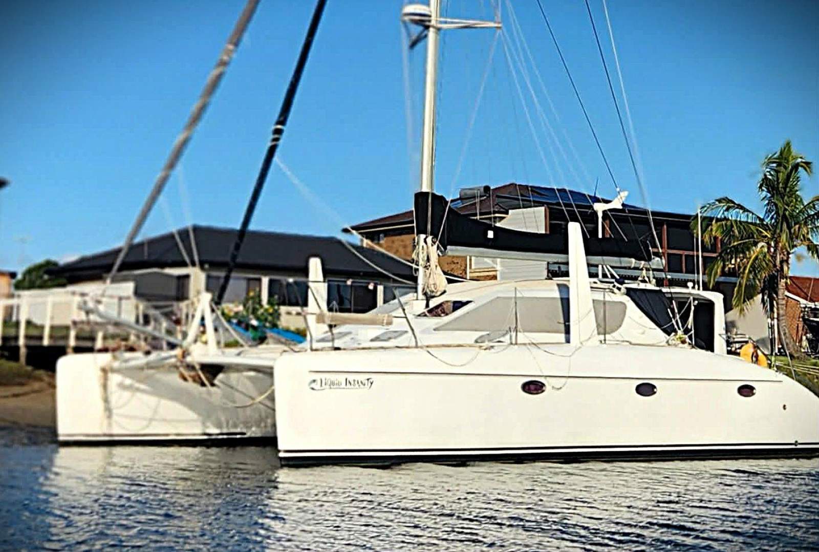 Schionning Wilderness 1100 - *Re-powered *New Drives *New Sails