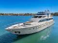 Azimut 98 Motor Yacht