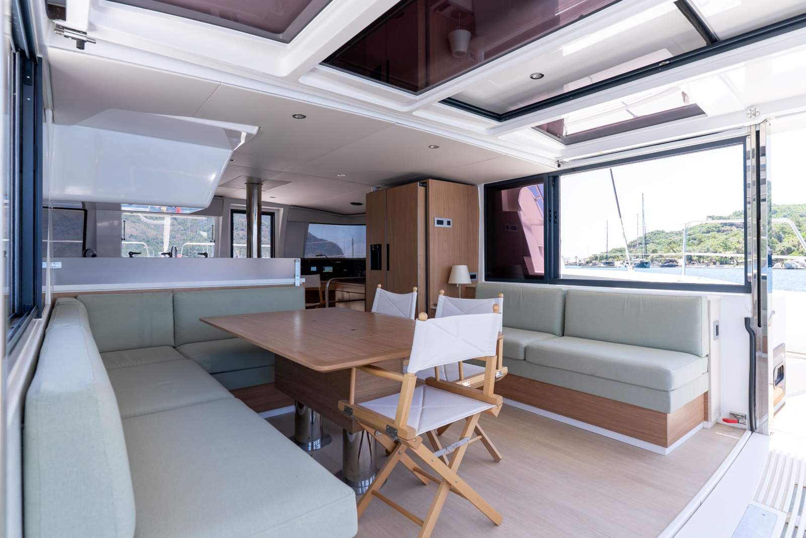 Bali Catamarans 4.4