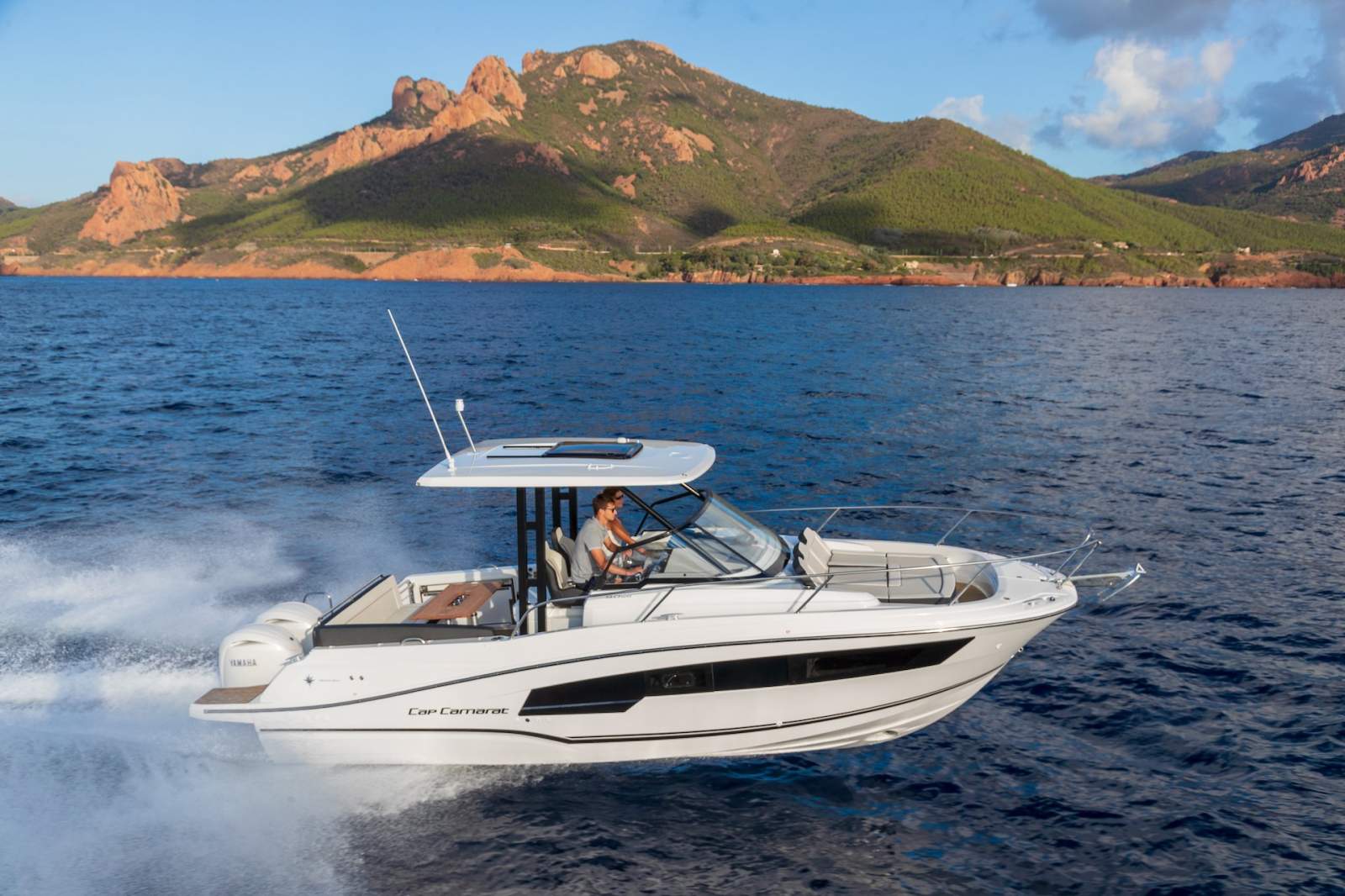 Jeanneau Cap Camarat 9.0 WA Series 2