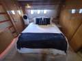 Marquis Yachts 690 Flybridge