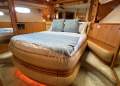 Marquis Yachts 690 Flybridge